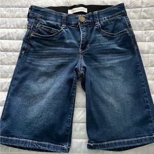 Vintage America denim jeans, Bermuda shorts women’s size 2/26